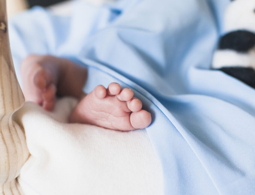 crop-tiny-feet-baby